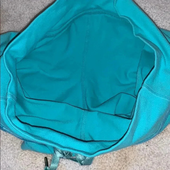 Lululemon 4”inch shorts - Picture 5 of 6